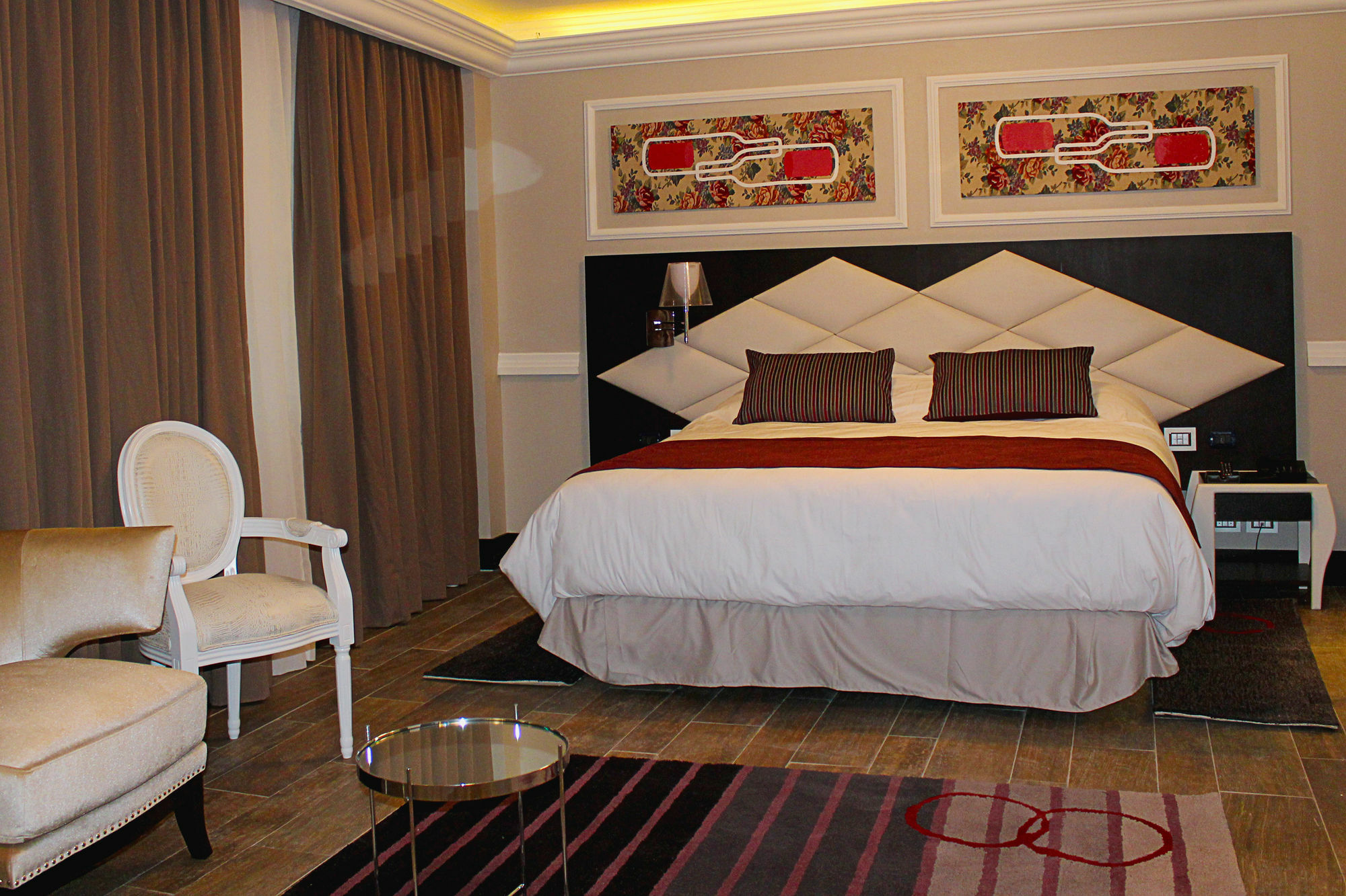 Hotel Sommelier Boutique 4*